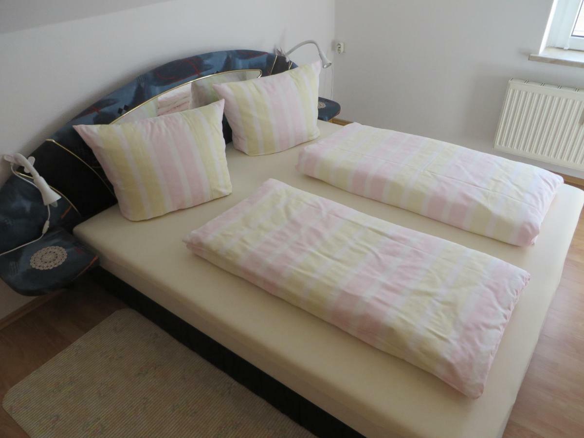 Ferienwohnung Zahn Oelsnitz  Esterno foto